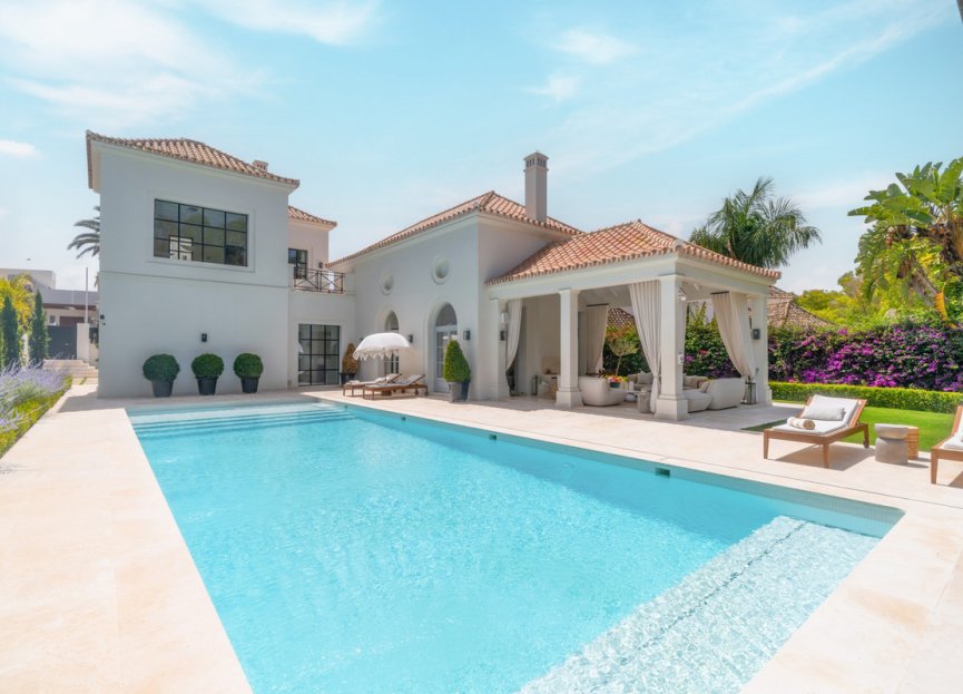 Resale - House - Detached Villa - Marbella - Nueva Andalucia