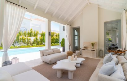 Resale - House - Detached Villa - Marbella - Nueva Andalucia