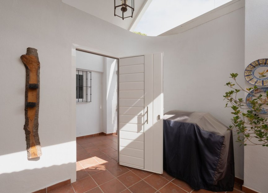 Resale - House - Townhouse - Marbella - Nueva Andalucia