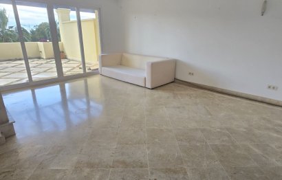 Resale - Apartment - Middle Floor Apartment - Casares - Casares Centro