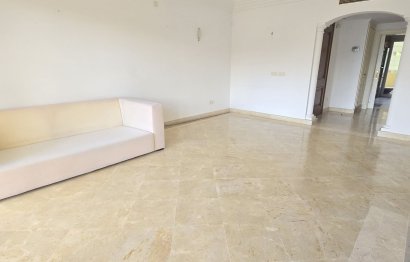 Resale - Apartment - Middle Floor Apartment - Casares - Casares Centro