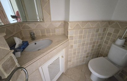 Resale - Apartment - Middle Floor Apartment - Casares - Casares Centro