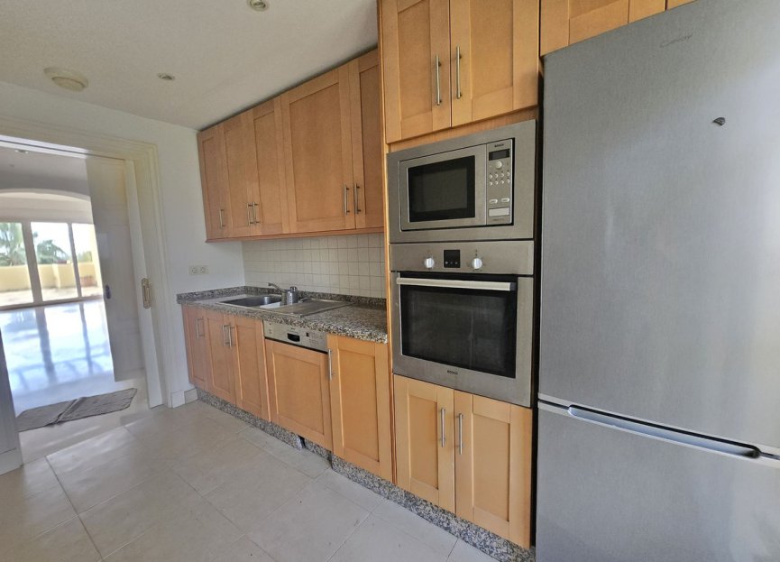 Resale - Apartment - Middle Floor Apartment - Casares - Casares Centro