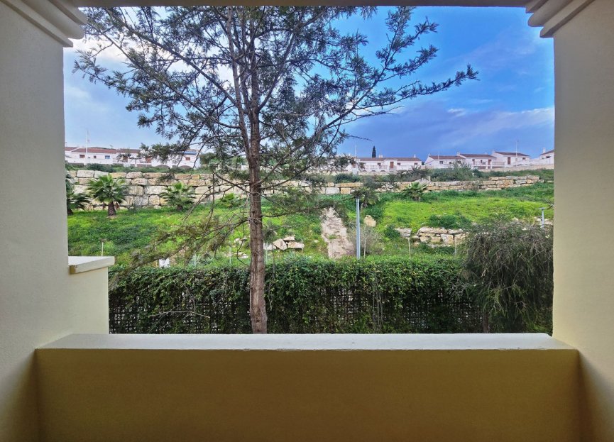 Resale - Apartment - Middle Floor Apartment - Casares - Casares Centro