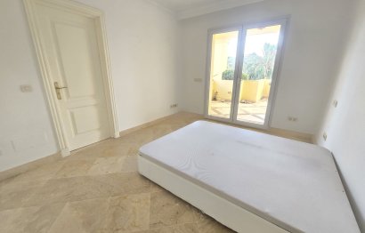 Resale - Apartment - Middle Floor Apartment - Casares - Casares Centro