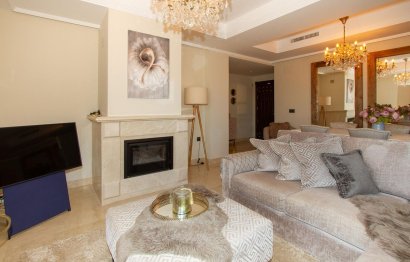 Resale - Apartment - Penthouse - Marbella - La Mairena