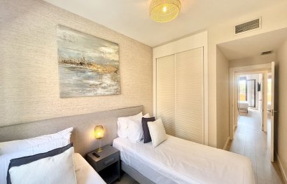 Resale - Apartment - Middle Floor Apartment - Benahavís - Benahavís Centro