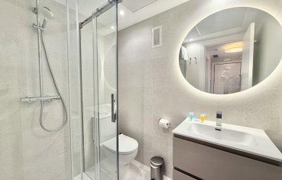 Resale - Apartment - Middle Floor Apartment - Benahavís - Benahavís Centro