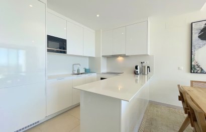 Resale - Apartment - Penthouse - Estepona - Estepona Centro