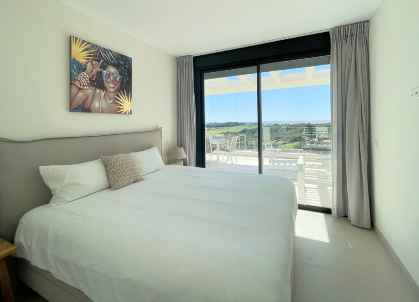 Resale - Apartment - Penthouse - Estepona - Estepona Centro