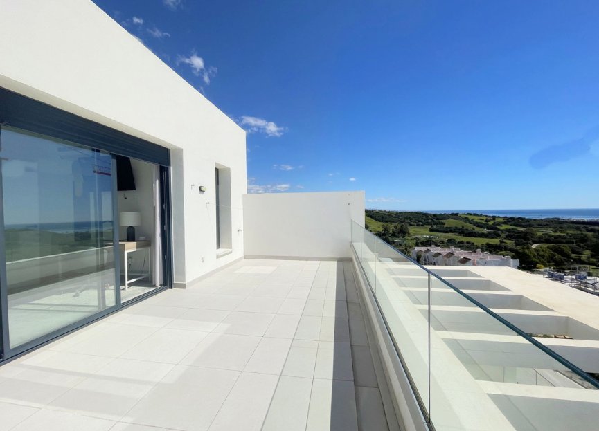 Resale - Apartment - Penthouse - Estepona - Estepona Centro