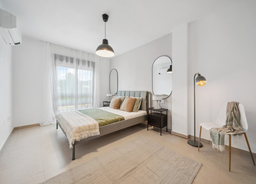 Resale - Apartment - Middle Floor Apartment - Marbella - Nueva Andalucia