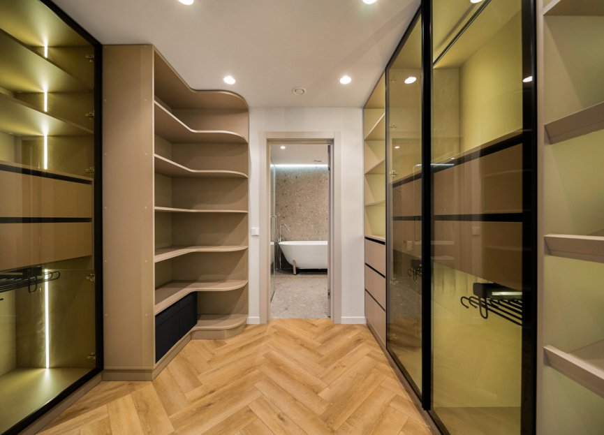 Resale - Ground floor apartment - Marbella - Nueva Andalucia