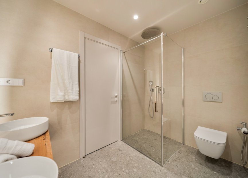 Resale - Ground floor apartment - Marbella - Nueva Andalucia