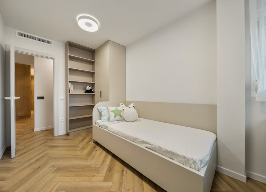 Resale - Ground floor apartment - Marbella - Nueva Andalucia