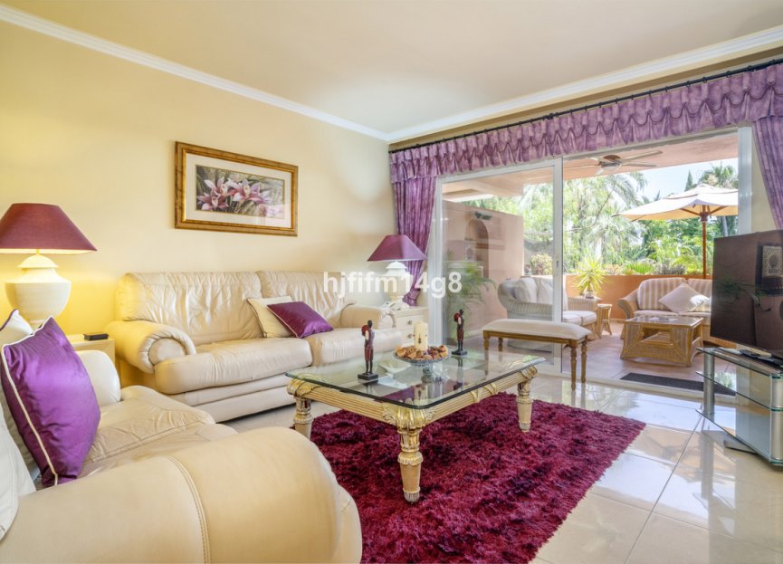 Resale - Ground floor apartment - Marbella - Puerto Banús