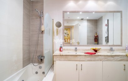 Resale - Ground floor apartment - Marbella - Puerto Banús