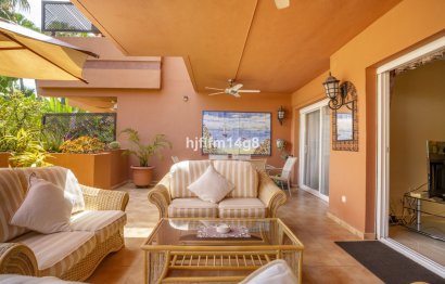 Resale - Ground floor apartment - Marbella - Puerto Banús