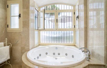 Reventa - House - Townhouse - Marbella - Nueva Andalucia