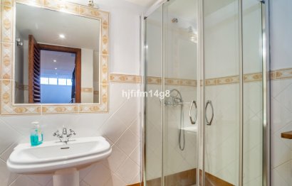 Reventa - House - Townhouse - Marbella - Nueva Andalucia