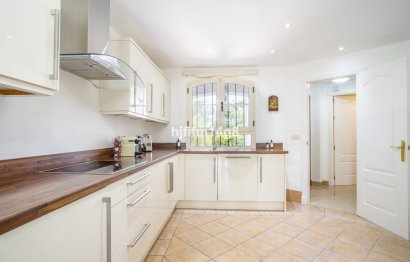 Reventa - House - Townhouse - Marbella - Nueva Andalucia