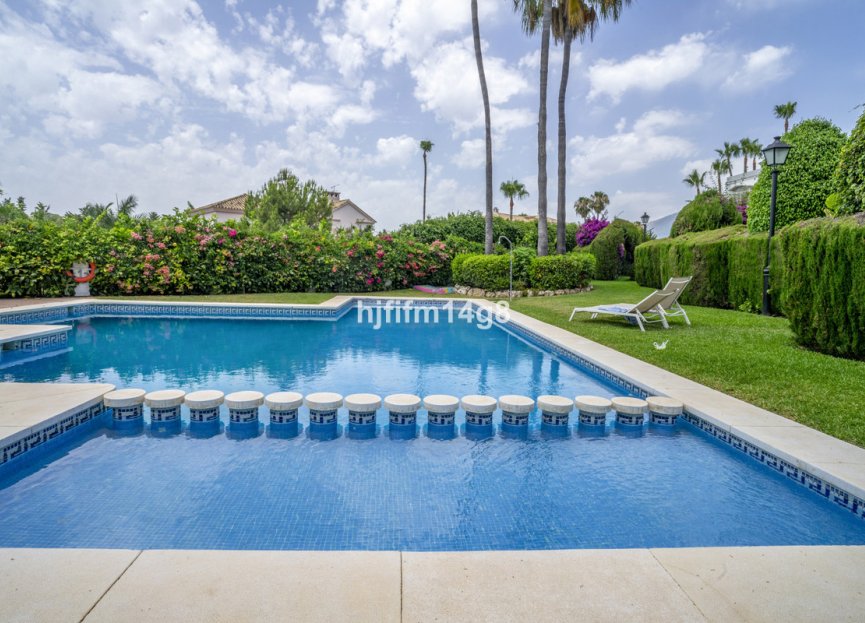 Reventa - House - Townhouse - Marbella - Nueva Andalucia