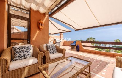 Resale - Apartment - Penthouse - Estepona - Estepona Centro