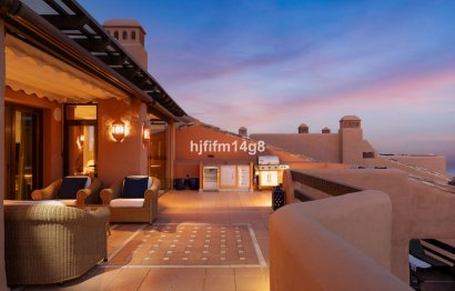 Resale - Apartment - Penthouse - Estepona - Estepona Centro