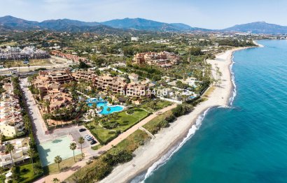 Resale - Apartment - Penthouse - Estepona - Estepona Centro