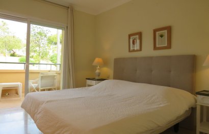 Resale - Ground floor apartment - Marbella - Elviria