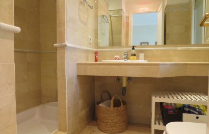 Resale - Ground floor apartment - Marbella - Elviria