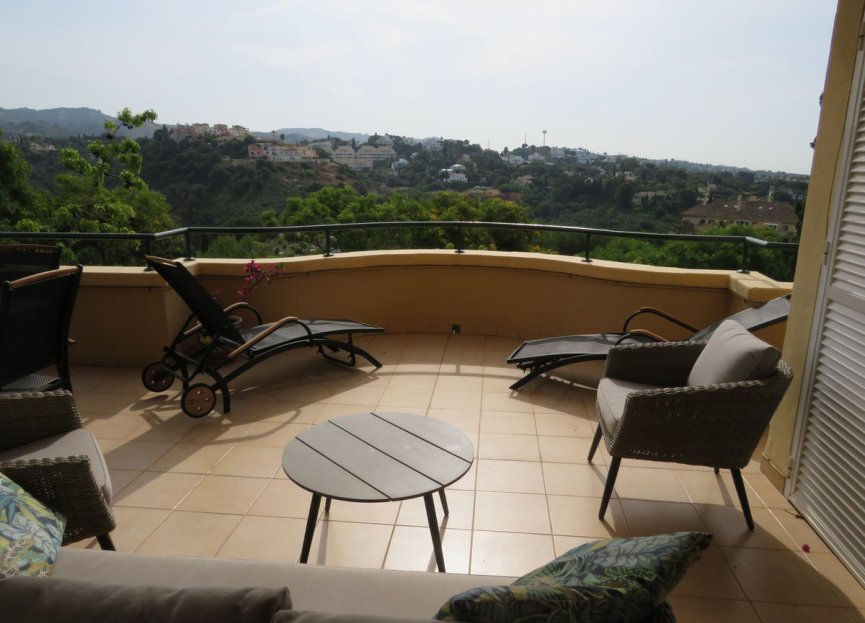 Resale - Ground floor apartment - Marbella - Elviria