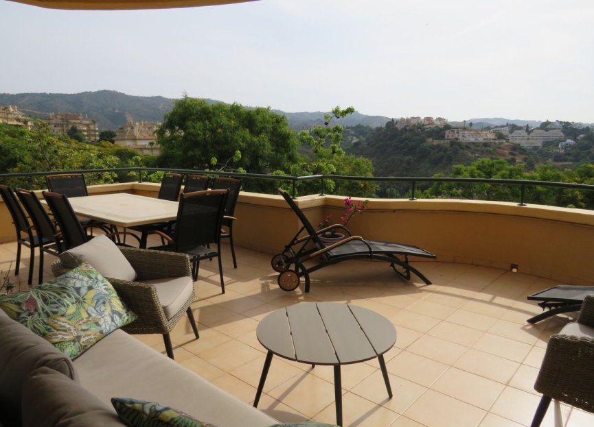 Resale - Ground floor apartment - Marbella - Elviria