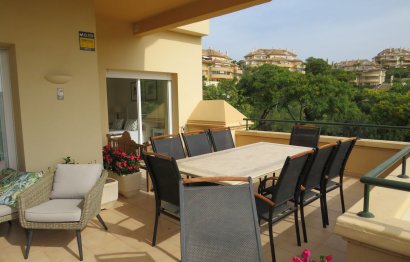 Resale - Ground floor apartment - Marbella - Elviria