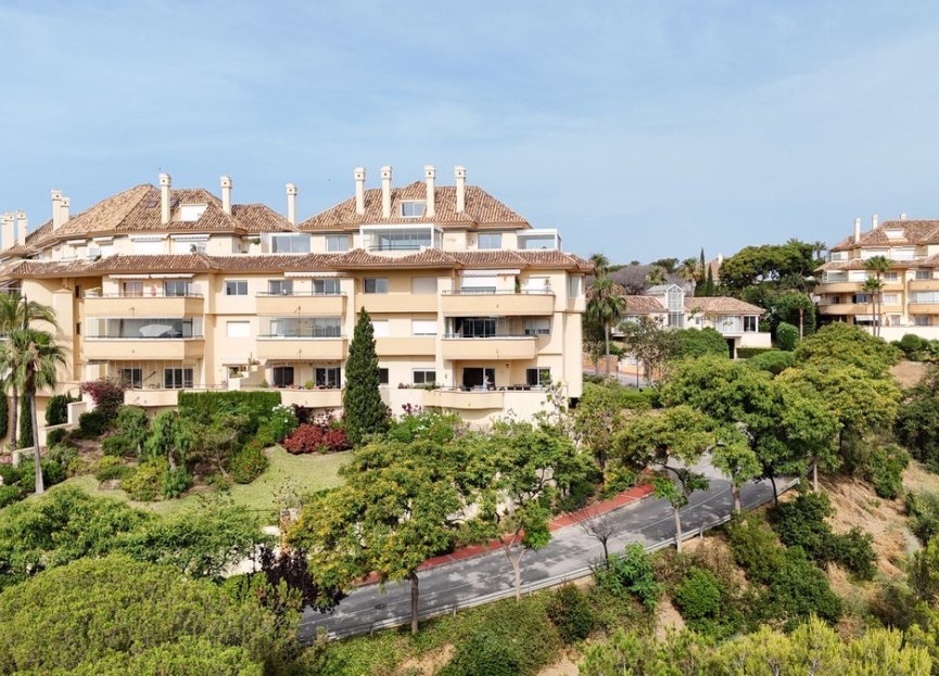 Resale - Ground floor apartment - Marbella - Elviria