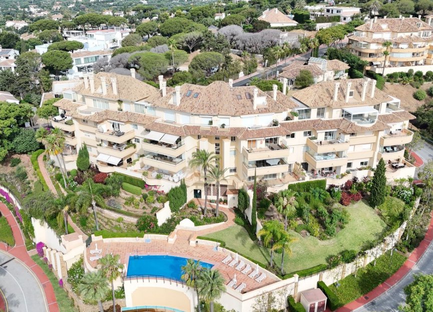 Resale - Ground floor apartment - Marbella - Elviria