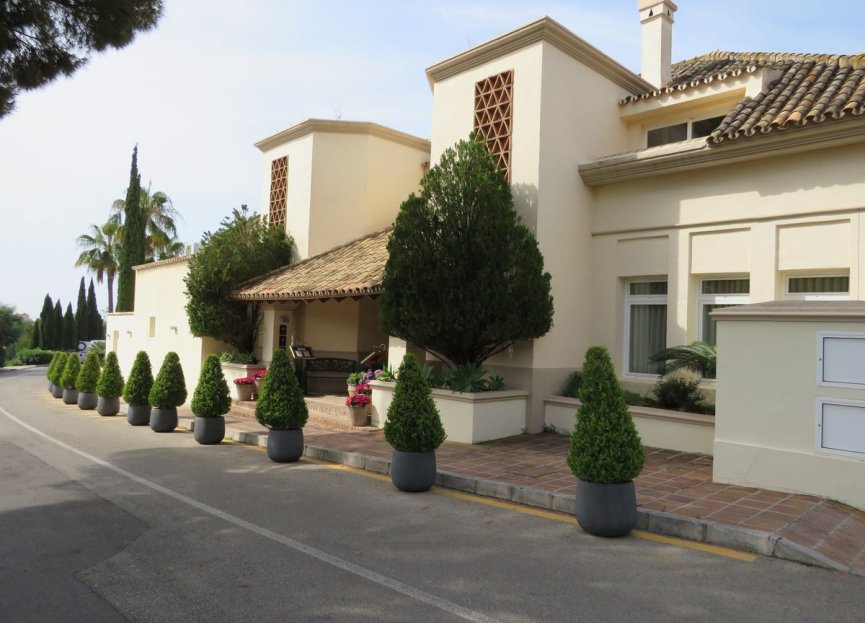 Resale - Ground floor apartment - Marbella - Elviria