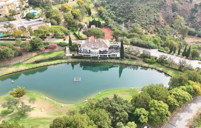 Resale - Ground floor apartment - Marbella - Elviria