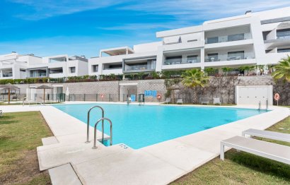 Resale - Apartment - Penthouse - Estepona - Selwo