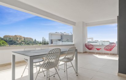 Resale - Apartment - Penthouse - Estepona - Selwo