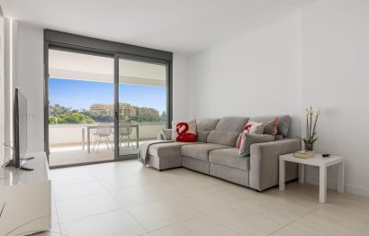 Resale - Apartment - Penthouse - Estepona - Selwo
