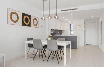 Resale - Apartment - Penthouse - Estepona - Selwo