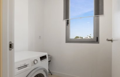 Resale - Apartment - Penthouse - Estepona - Selwo