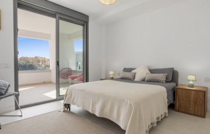 Resale - Apartment - Penthouse - Estepona - Selwo