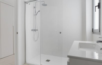 Resale - Apartment - Penthouse - Estepona - Selwo