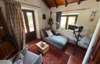 Resale - House - Finca - Cortijo - Casares - Casares Centro