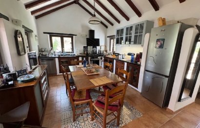 Resale - House - Finca - Cortijo - Casares - Casares Centro