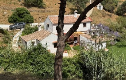 Resale - House - Finca - Cortijo - Casares - Casares Centro