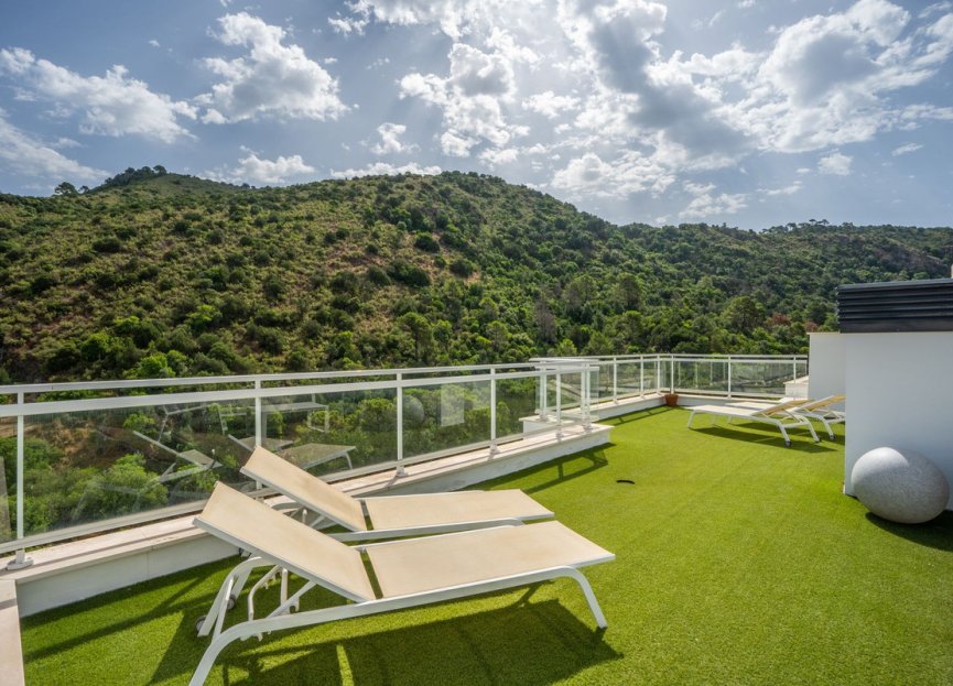 Resale - Apartment - Penthouse - Benahavís - Benahavís Centro