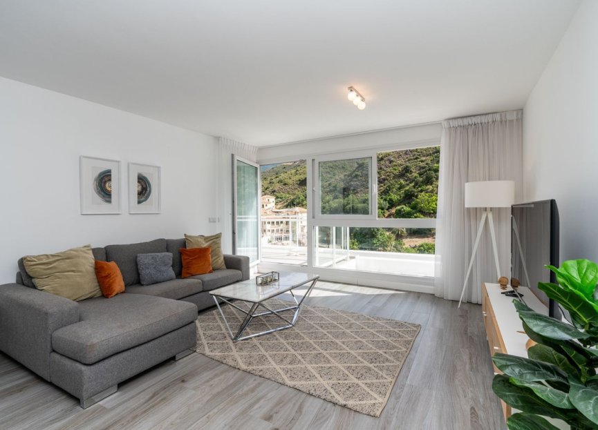 Resale - Apartment - Penthouse - Benahavís - Benahavís Centro